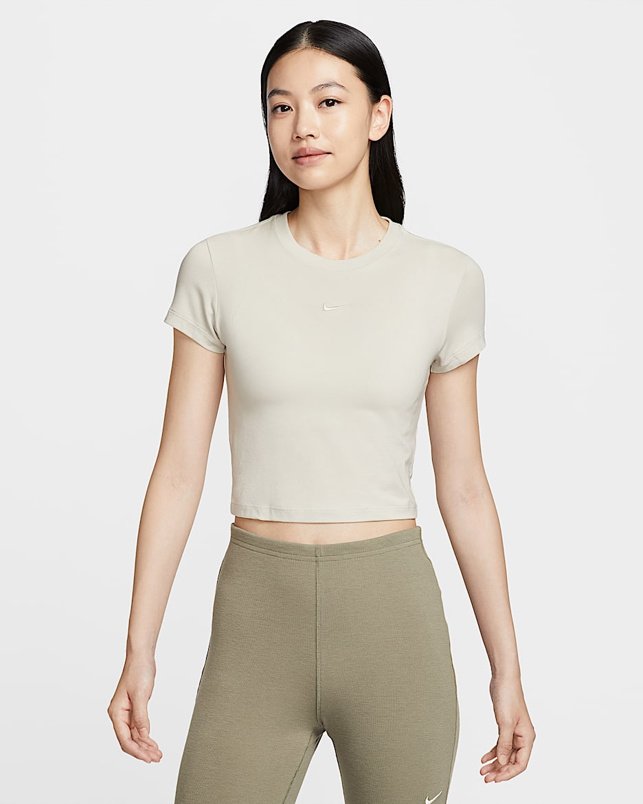 【NIKE】★CHLL KNIT 2N1 CROP TOP★正規品★韓国人気★ Nike Sportswear Chill Knit Cropped Black 2-in-1 T-shirt For
